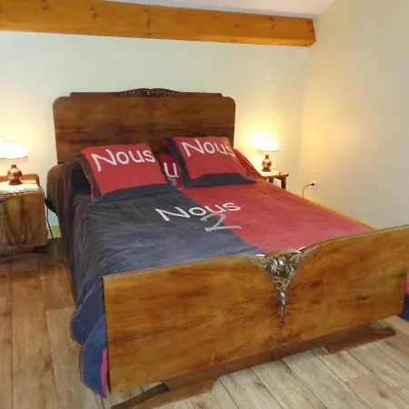 Gite De La Croix Apinac